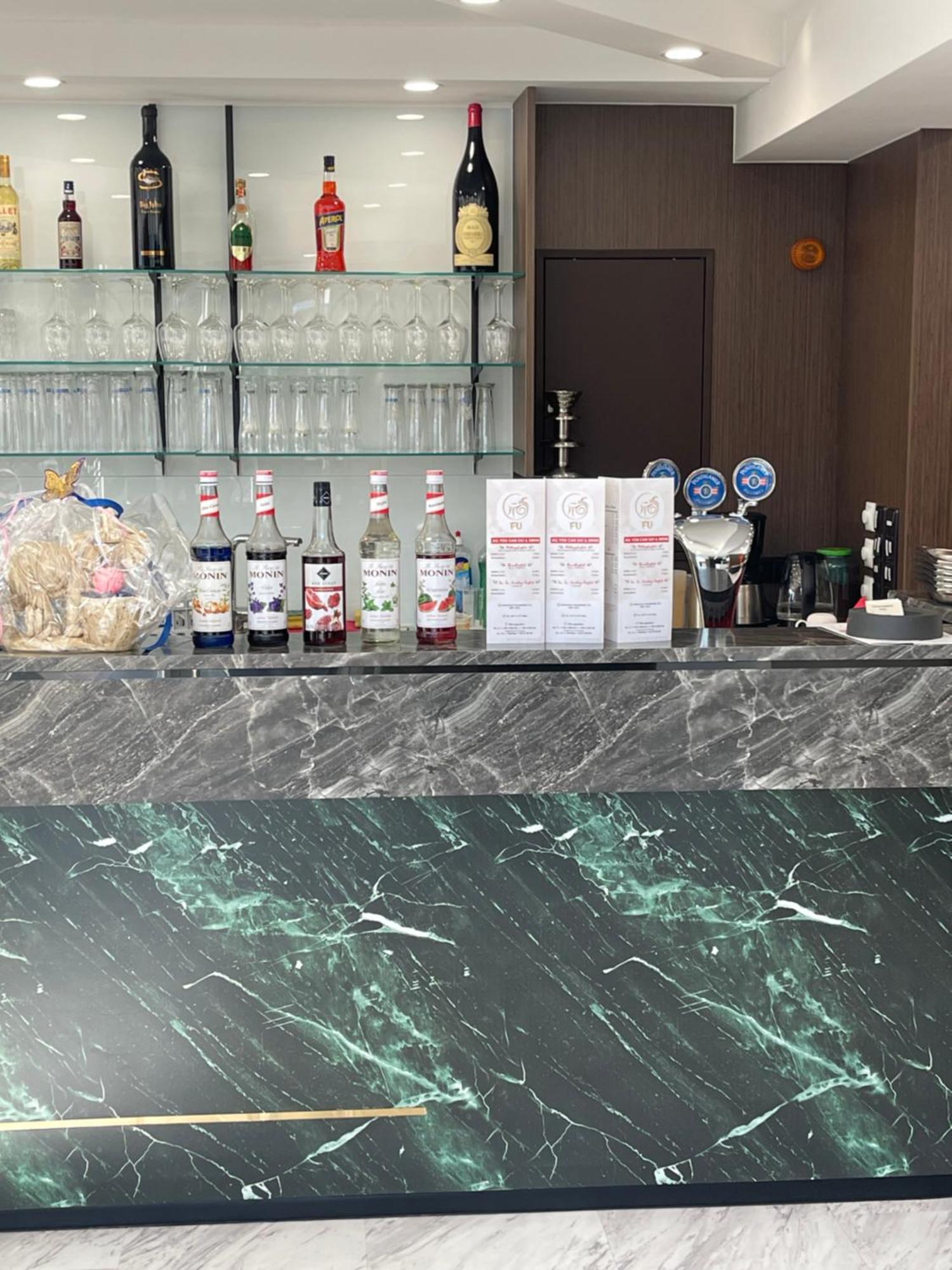 Hotel Wasserpalast - Breakfast For Free!!! Graz Exterior photo